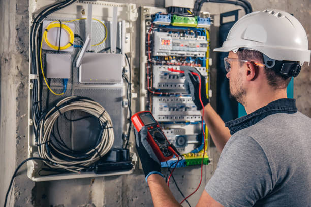 Best Circuit Breaker Repair  in Cascades, VA